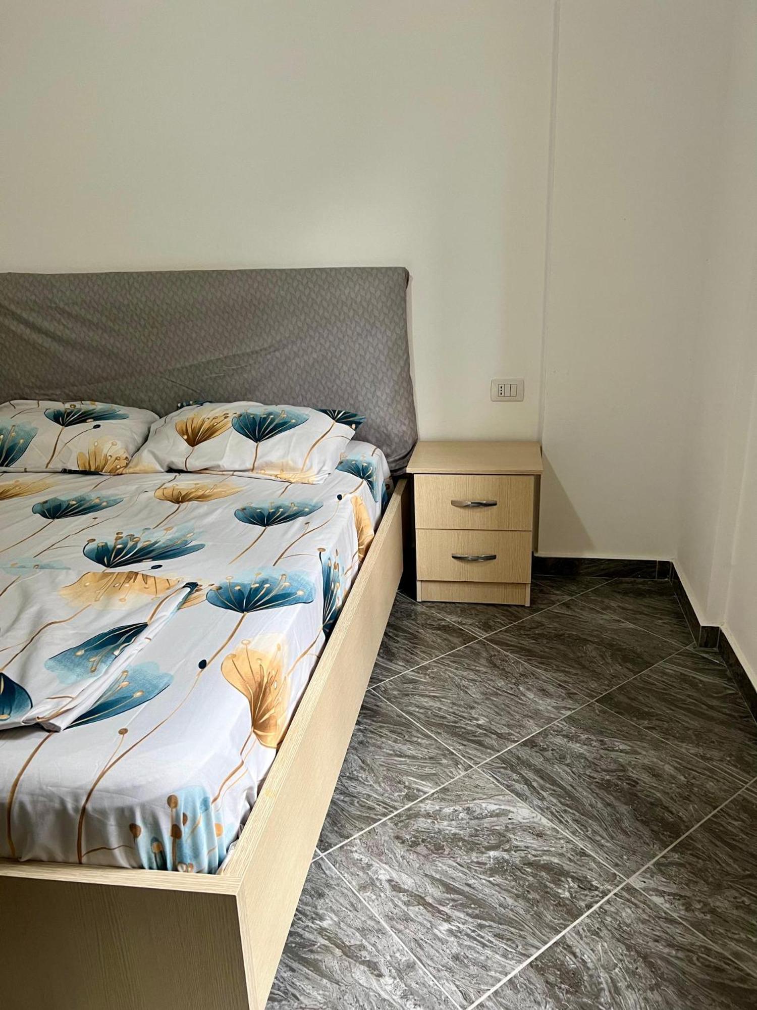 Apartamento Shengjin Apartments *