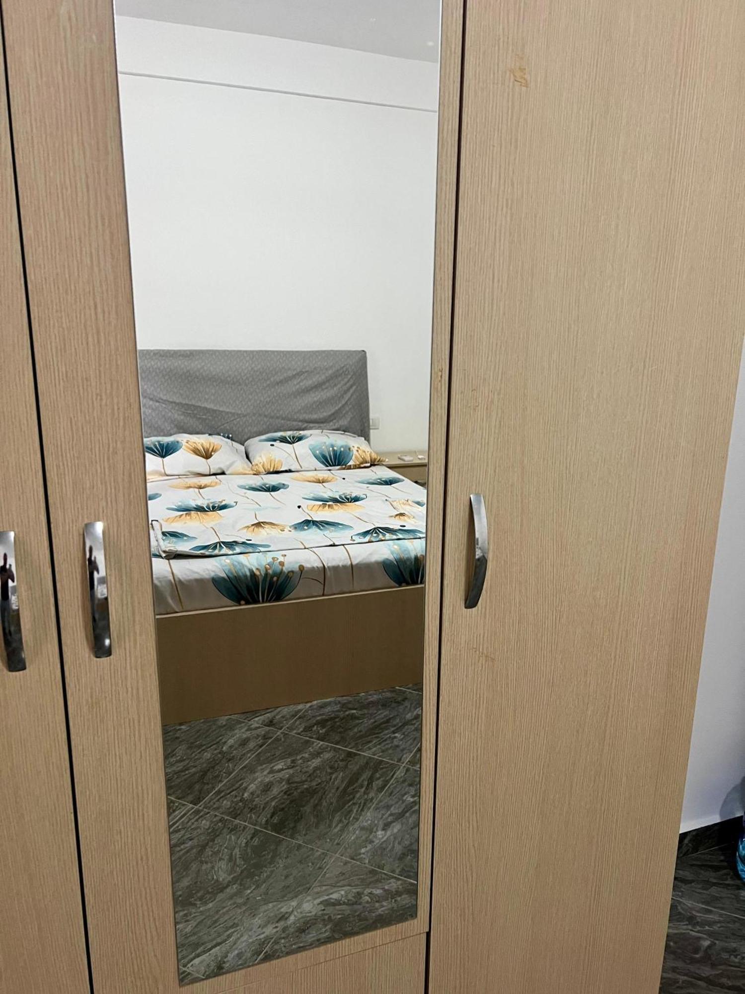 Shengjin Apartments Apartamento *