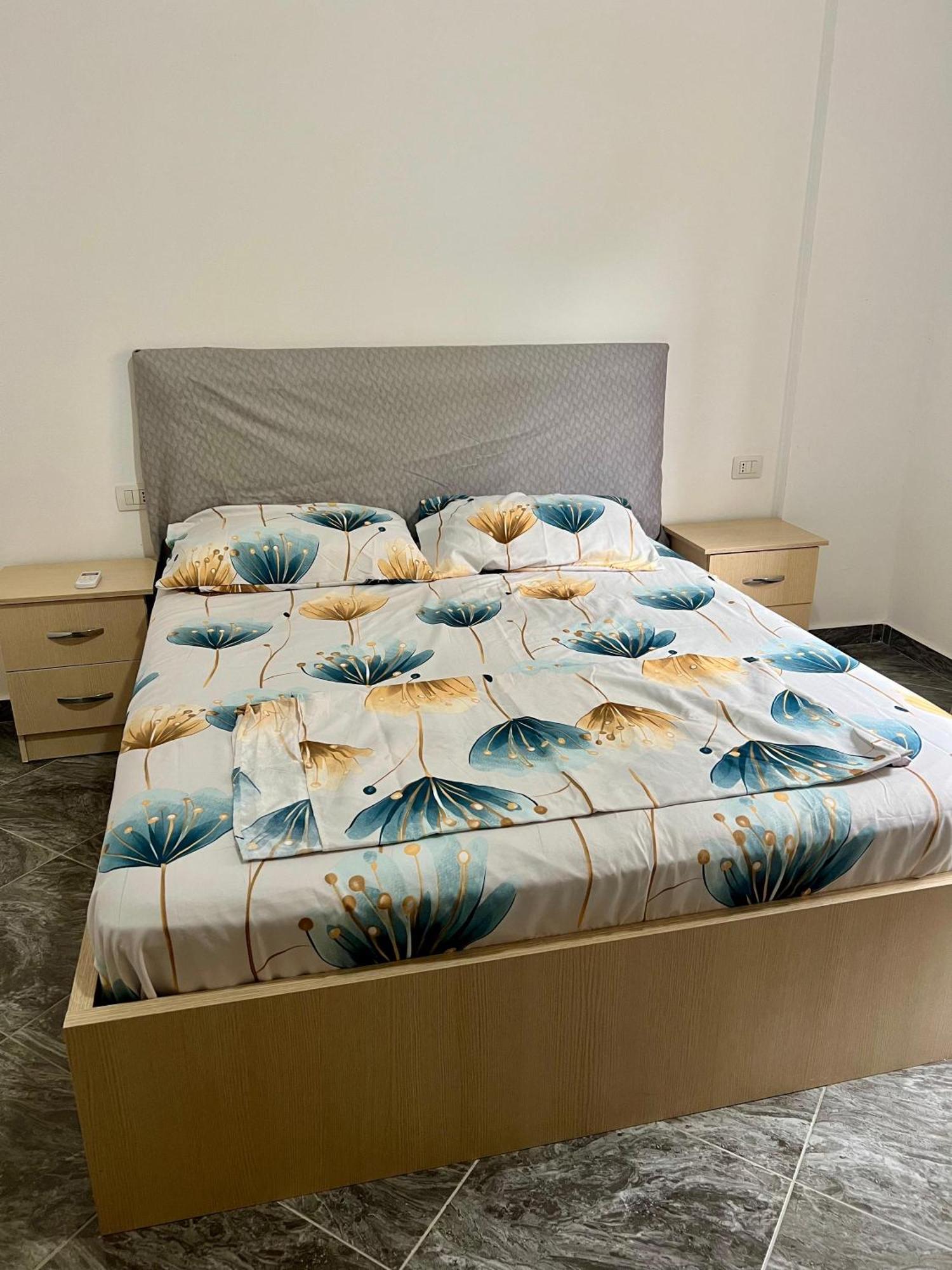 Shengjin Apartments Apartamento Shëngjin